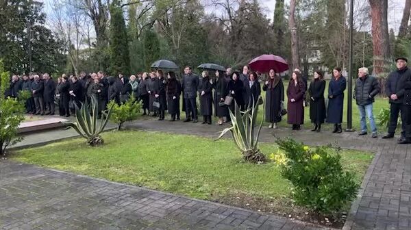 Траурный митинг в память о жертвах Латской трагедии прошел в Гудауте - Sputnik Абхазия