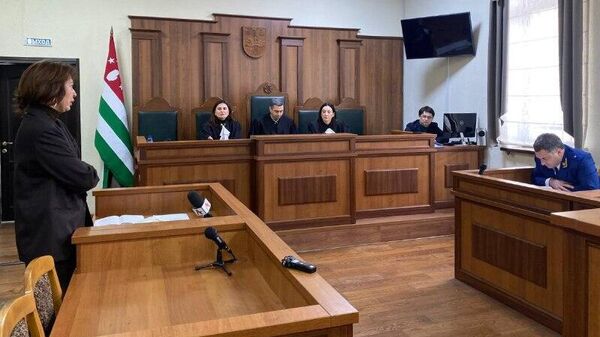 Экс-депутат Адгур Харазия отказался от участия в заседании Верховного суда по делу об убийстве и покушении на убийство - Sputnik Абхазия