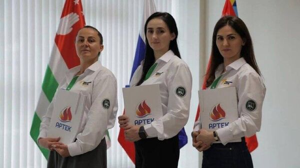 Педагоги-наставники из Абхазии прошли обучение в Артеке - Sputnik Абхазия