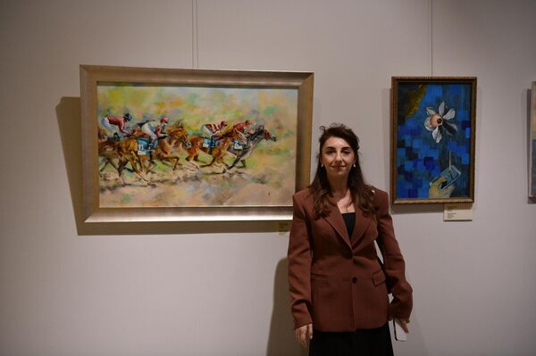 Выставка в ЦВЗ &quot;Художник года&quot; - Sputnik Абхазия