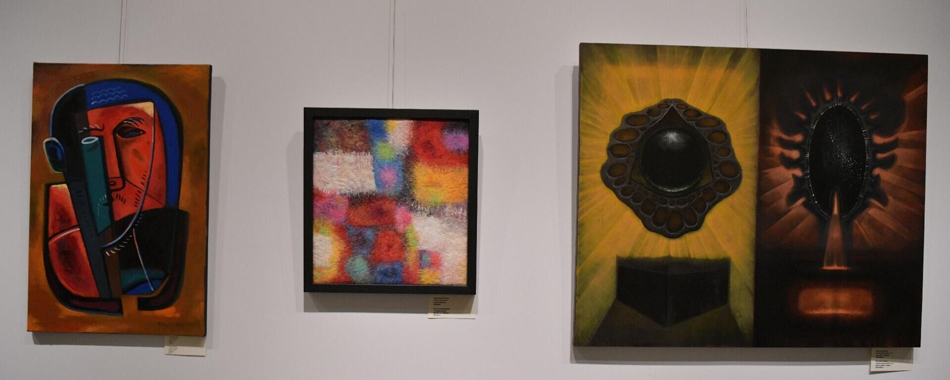 Выставка в ЦВЗ Художник года - Sputnik Абхазия, 1920, 19.12.2025