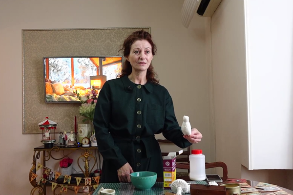 Индира Каарес - автор елочных игрушек из ваты  - Sputnik Абхазия