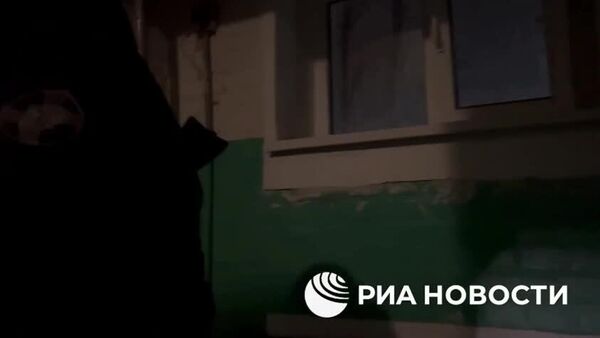 Ҩ-нызқьҩык инареиҳаны амигрантцәа идыргамаз Еиҿкаау ацәгьоуратә гәыԥ (ОПГ) алахәылацәа ааныркылеит Урыстәыла Афедералтә шәарҭадаратә мацзура аусзуҩцәа - Sputnik Аҧсны