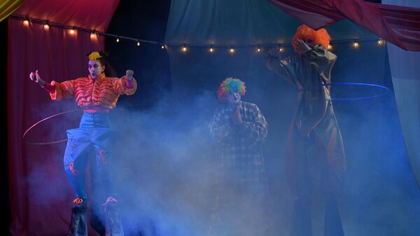 Десткий новогодний спектакль Быбыш в абхазском драматическом театре. - Sputnik Аҧсны