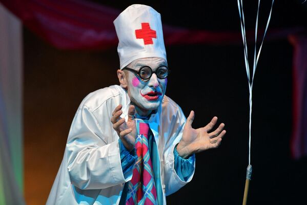 Алакә аҟны аҳақьым ироль наигӡоит оператә шәаҳәаҩы, атеатр артист Алхас Ферзба - Sputnik Аҧсны