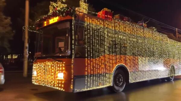 Ашықәсҿыцтәи атроллеибус ҩаԥхьа Аҟәа амҩадуқәа рахь ихынҳәит - Sputnik Аҧсны