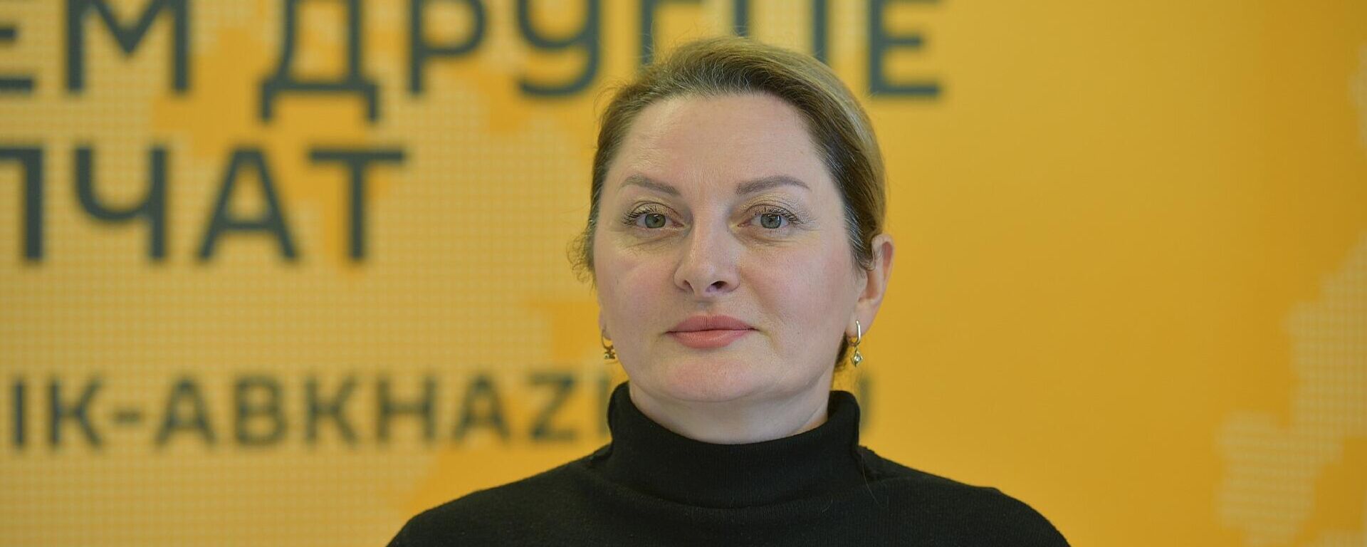 Как трудовая миграция влияет на ситуацию внутри Абхазии? Интервью с социологом Как трудовая миграция влияет на ситуацию внутри Абхазии? Интервью с социологом - Sputnik Абхазия, 1920, 25.12.2025