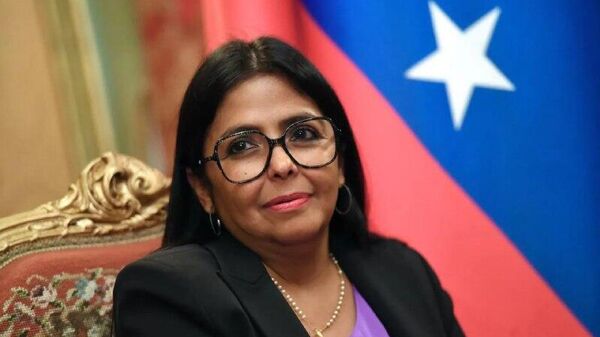 Венесуела Иреиҳаӡоу аӡбарҭа аҳәынҭқарра ахада ихаҭыԥуаҩ Делси Родригес аҳәынҭқарра ахада инапынҵақәа назыгӡо ҳәа дазханаҵеит - Sputnik Аҧсны