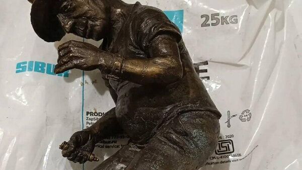 Дядя Левик найден, сообщил скульптор Архип Лабахуа - Sputnik Абхазия