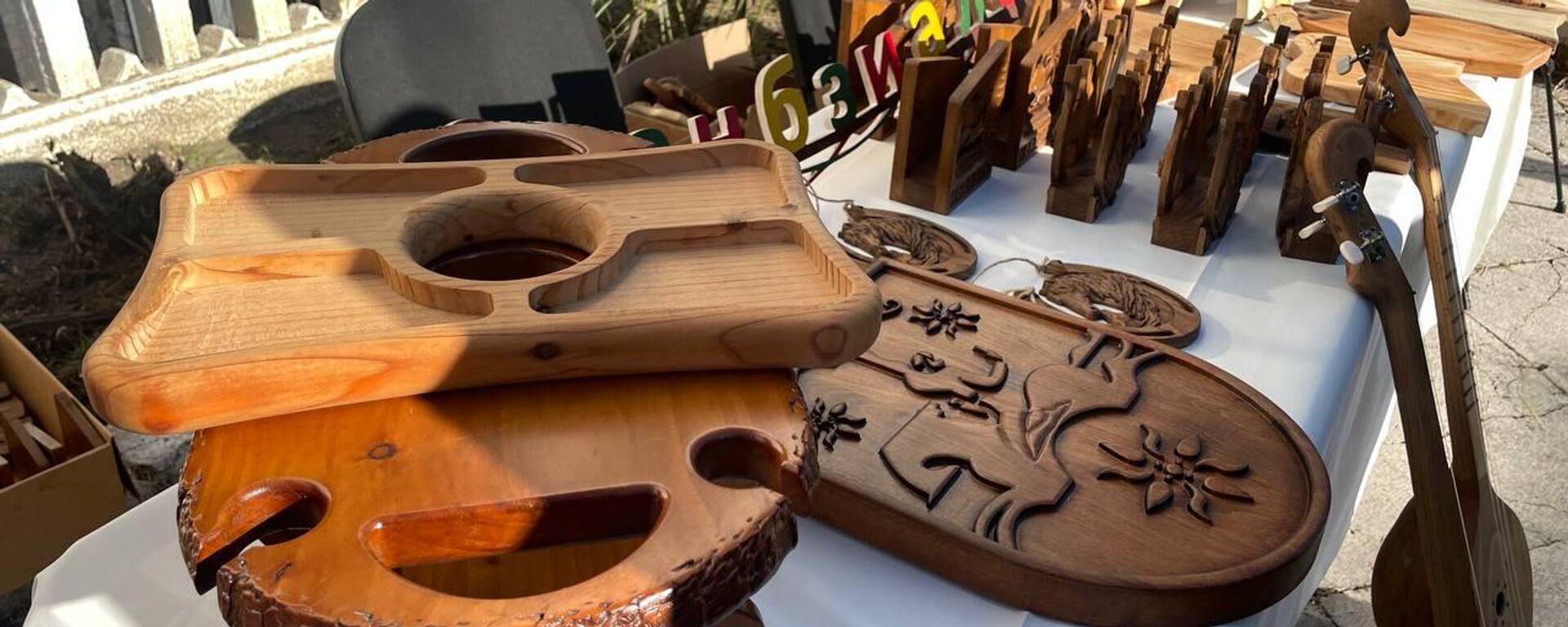 Ярмарка на фестивале Мандарин - Sputnik Аҧсны, 1920, 07.01.2026