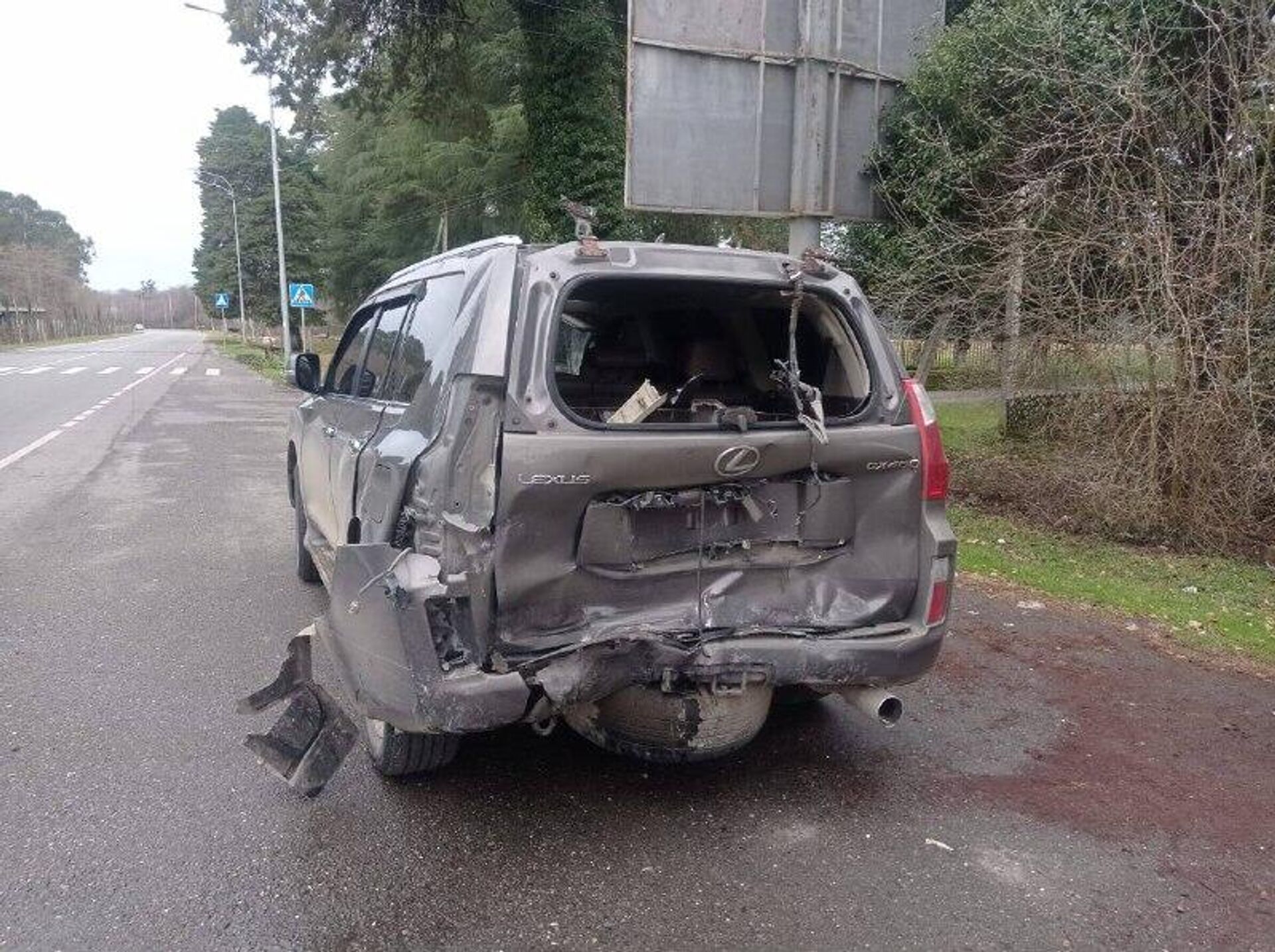 Мужчина погиб в аварии на республиканской трассе в районе села Тамыш - Sputnik Абхазия, 1920, 11.01.2026