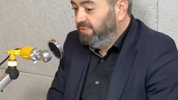 Новые горно-пешеходные маршруты разрабатываются в Абхазии, рассказал в эфире радио Sputnik глава минтуризма Абхазии Астамур Логуа - Sputnik Абхазия