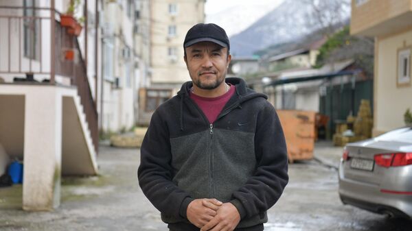 Житель г.Гагра Фахриддин Суяров - Sputnik Аҧсны