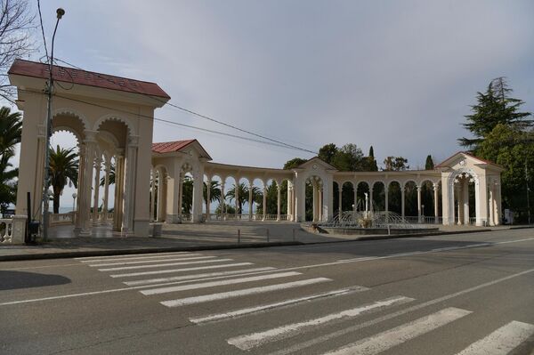 Гагрская колоннада - Sputnik Абхазия