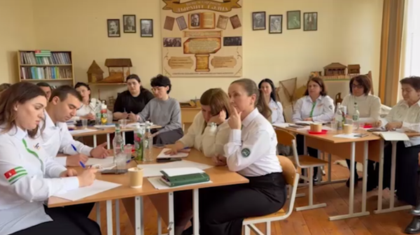 Образовательный интенсив для педагогов-наставников в рамках проекта Навигаторы детства Абхазии прошел в Сухуме - Sputnik Абхазия