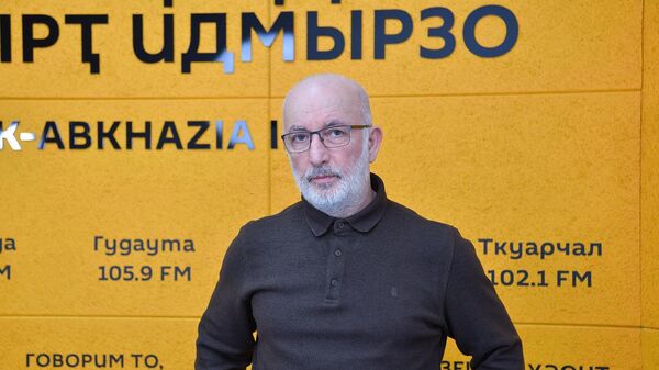 Потомки нартов: Джопуа об абхазах и своей выставке - Sputnik Аҧсны