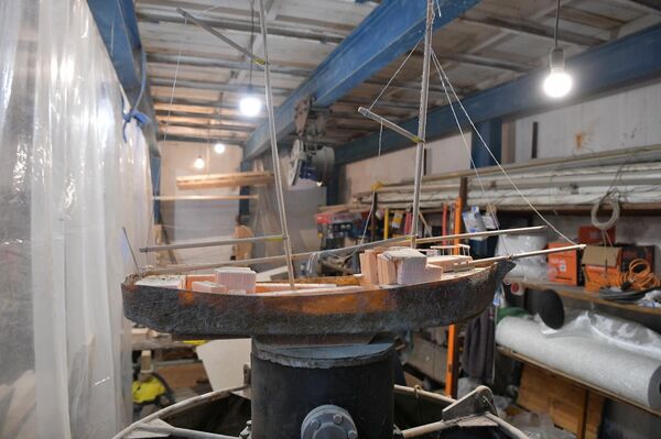 Строительство торгово-разведывательной шхуны Азег Леонидом Черкезия - Sputnik Абхазия