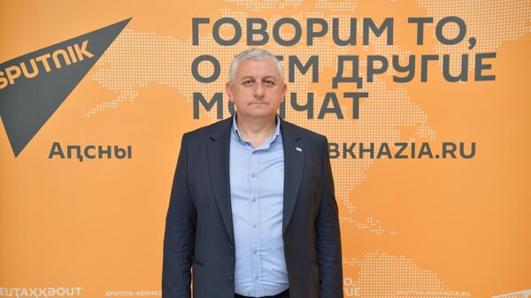 Новый вид госпошлины: пояснение депутата Парламента - Sputnik Абхазия