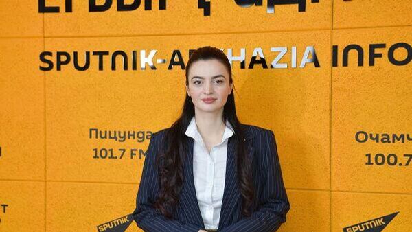 Кузница молодых профи: Начкебия рассказала о Киношколе и Медиашколе - Sputnik Абхазия