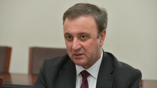 Делегация Минэкономразвития России и Кабмин Абхазии обсудили сотрудничество
 - Sputnik Аҧсны