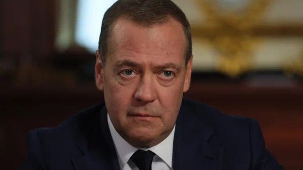 Мадуро имҵарсра — Еиду Америкатәи Аштатқәа еиҳа ихадоу рхықәкы: Мраҭашәара рнапаҵаҟа аҟалара иахәҭакуп ҳәа иҩуеит Медведев ria - Sputnik Аҧсны