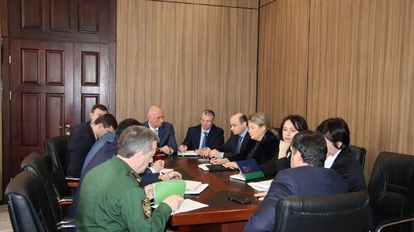 Генпрокурор Абхазии Адгур Агрба предупредил, что в органах прокуратуры возможны кадровые перестановки в случае неисполнения правоохранителями должностных обязанностей - Sputnik Абхазия