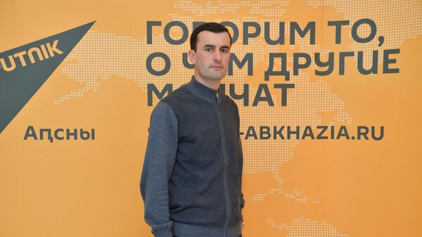 Вопреки воле народа: Габелая рассказал о причинах и последствиях вхождения Абхазии в состав Грузии - Sputnik Абхазия