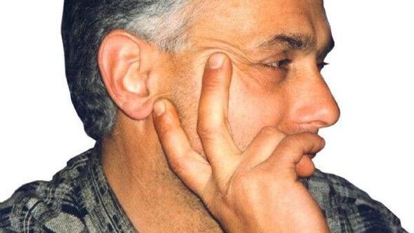 Иԥсы ҭазҭгьы сынтәа 65 шықәса ихыҵуан асахьаҭыхҩы, аграфик Оҭар Мацхарашвили (1961 - 2005) - Sputnik Аҧсны