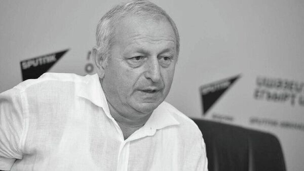 Ажурнал Алашара аредактор хада Анатоли Гагәлаа иҧсҭазаара далҵит - Sputnik Аҧсны