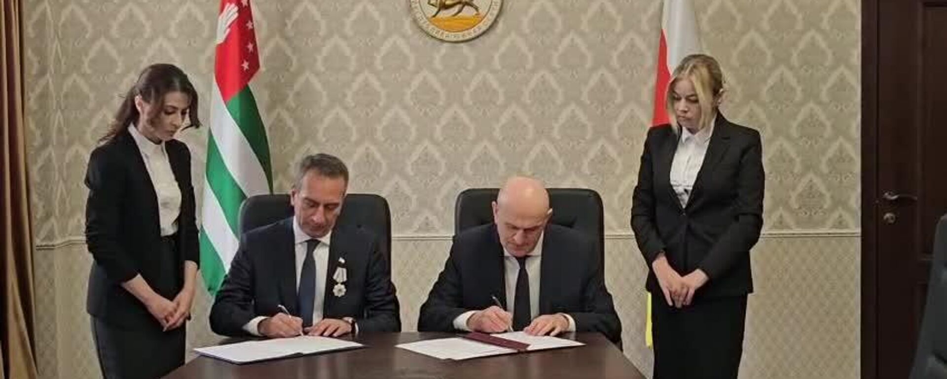 Аԥсни Аахыҵ Уаԥстәылеи рдәныҟатәи аусқәа рминистрцәа 2026-2027 шықәсазтәи абжьгарақәа руснагӡа рнапы аҵариҩит ҳәа аанацҳауеит Sputnik Аахыҵ Уаԥстәыла - Sputnik Аҧсны, 1920, 17.02.2026