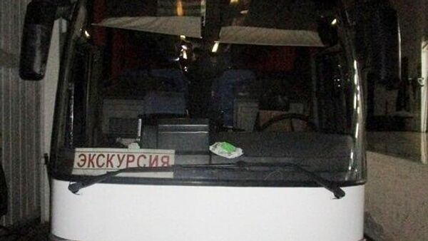 Сигареты на 8,7 млн рублей обнаружили на крыше автобуса из Абхазии - Sputnik Абхазия