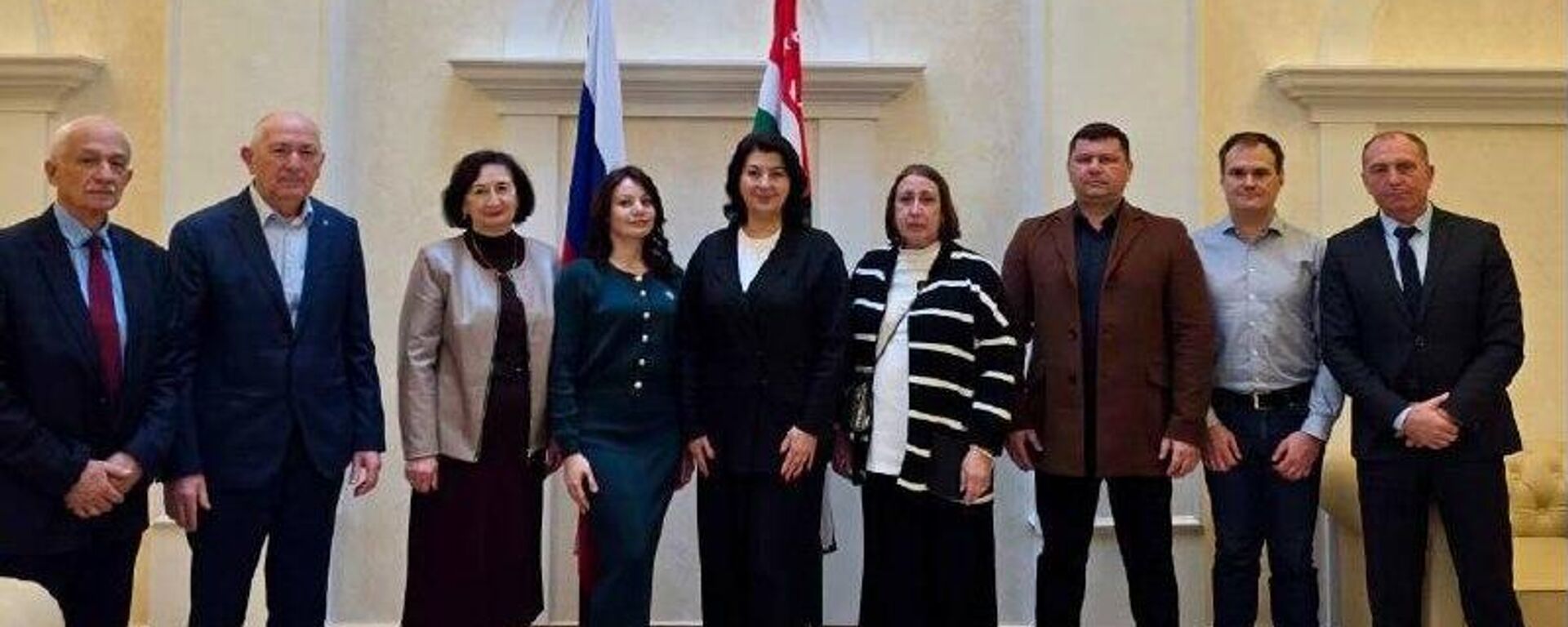 Двухдневная бизнес-миссия предпринимателей из Адыгеи прошла в Абхазии - Sputnik Абхазия, 1920, 19.02.2026