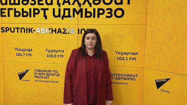 Лашәриаԥҳа еиҭалҳәеит Аԥсны ҩымш имҩаԥысуаз RT Амедиашкола аҟынтәи иалылкааз - Sputnik Аҧсны