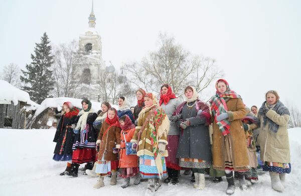 Празднование в селе Давыдово в Ярославской области - Sputnik Абхазия