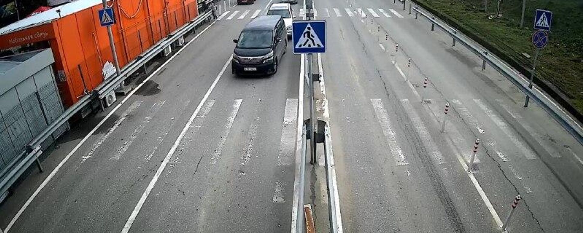 КПП Псоу временно закрыт из-за атаки дронов на Сочи, сообщил Sputnik начальник Погрануправления СГБ Рустам Латипов - Sputnik Абхазия, 1920, 24.02.2026