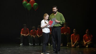 Спектакль Супергерои в РУСДРАМе