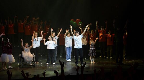 Спектакль Супергерои в РУСДРАМе - Sputnik Абхазия