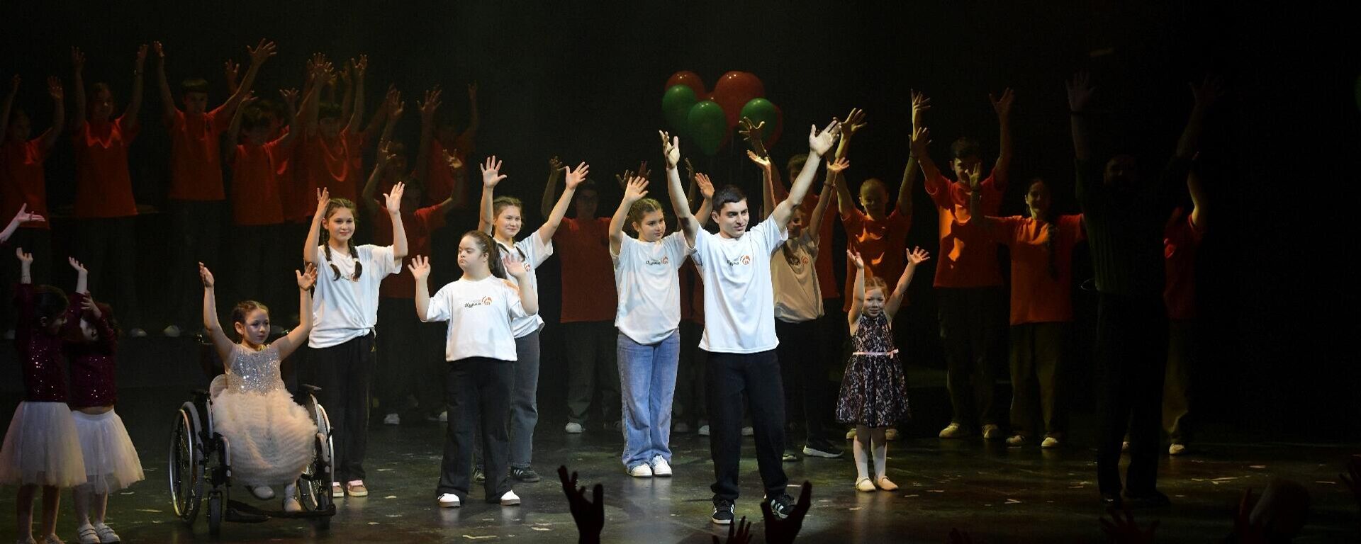 Спектакль Супергерои в РУСДРАМе - Sputnik Абхазия, 1920, 24.02.2026