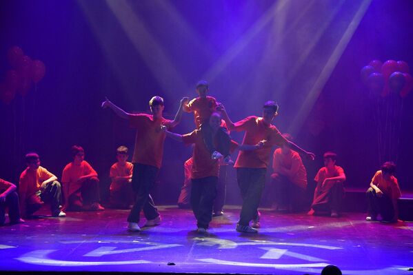 Апроект "Ҳәаа змам аҟазареи" ахыркәшаратә проектуп ари аинклиузивтә спектакль - Sputnik Аҧсны