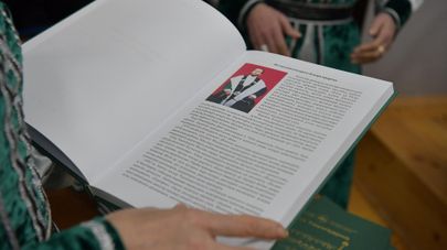 Презентация книги Отара Хунцария