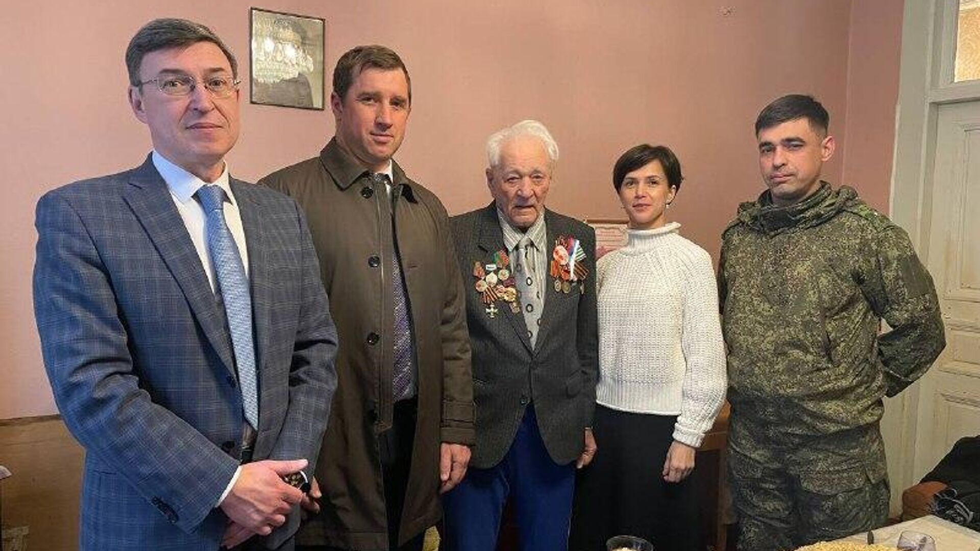 Аџьынџьтәылатә еибашьра Ду аветеран Алықьса Алеқсандр-иԥа Иагуп 100 шықәса ихыҵит Аџьынџьтәылатә еибашьра Ду аветеран Алықьса Алеқсандр-иԥа Иагуп 100 шықәса ихыҵит - Sputnik Аҧсны, 1920, 26.02.2026