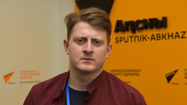 Ақьачақьцәеи алафҳәаҩцәеи рклуб аиҭаира: Амҩақәҵаҩцәа алига актәи ахәмарра ахҳәаа - Sputnik Аҧсны