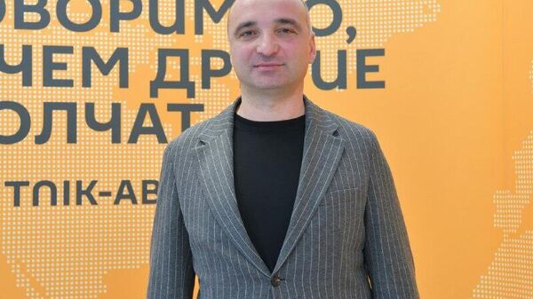 Дауҭ Агрба Аԥсны Ауаажәларратә палатаҿы Гагра ахадара хаҭарнакс далырхит - Sputnik Аҧсны