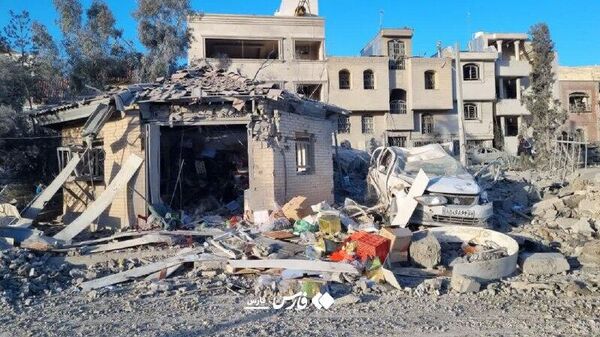 Не менее 20 человек погибли при атаке США и Израиля на пригород Шираза на юге Ирана - Sputnik Абхазия