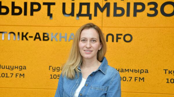 Хинтба о роли женщины, изобразительном искусстве и молодежи  - Sputnik Абхазия