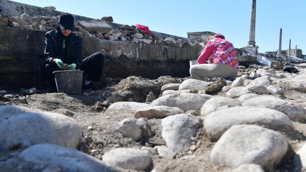 Раскопки крепости на набережной г.Сухум - Sputnik Аҧсны