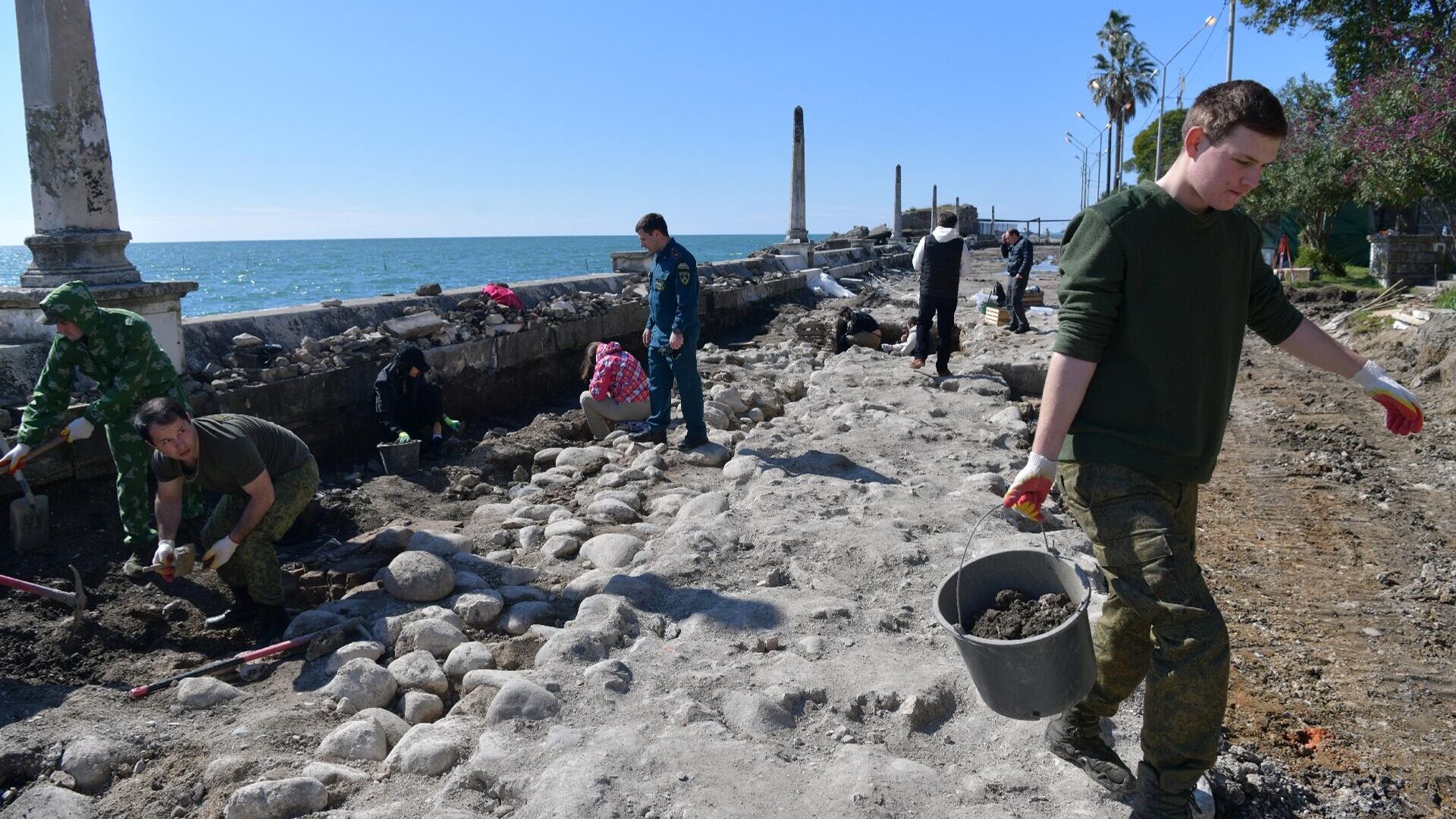 Раскопки крепости на набережной г.Сухум Раскопки крепости на набережной г.Сухум - Sputnik Аҧсны, 1920, 15.03.2026