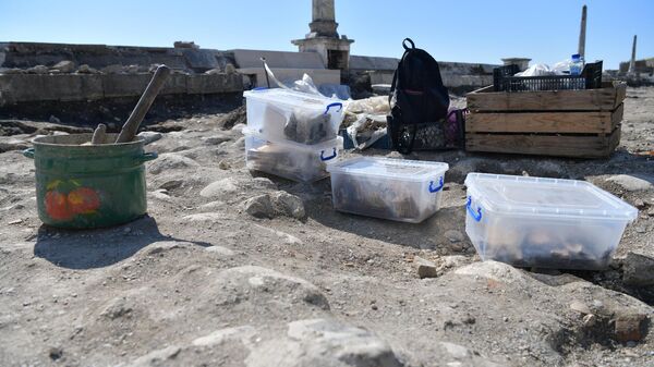 Раскопки крепости на набережной г.Сухум - Sputnik Аҧсны