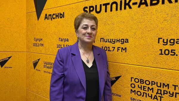 Аԥсшәа аиқәырхареи аларҵәареи: ҩ-усбарҭак еицырзеиԥшу апроектқәа ҳрылацәажәоит - Sputnik Аҧсны