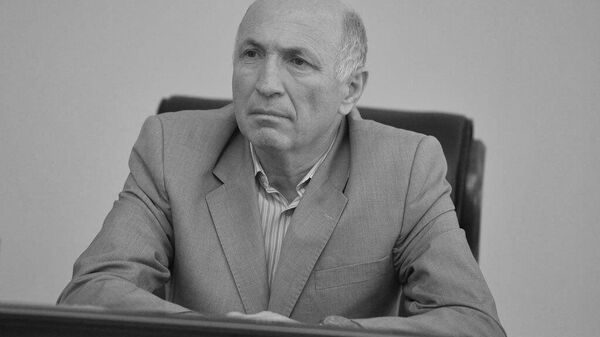 73 шықәса дшырҭагылаз иаалырҟьаны иԥсҭазаара далҵит аҵарауаҩ, ауаажәларратә усзуҩ Владимир Занҭариа ҳәа Sputnik ахь адырра ҟаиҵеит Аԥсуаҭҵааратә институт аиҳабы Арда Ашәба - Sputnik Аҧсны